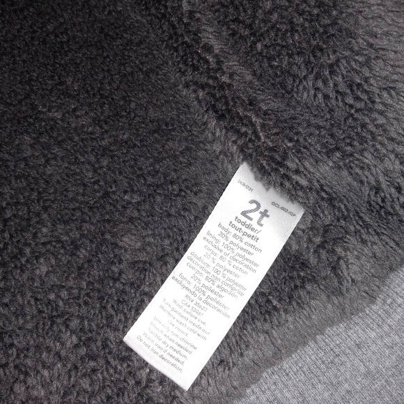 5 for $10 Carter's Gray Super Soft Lined Zip Up Jacket size 2T - Picture 5 of 7